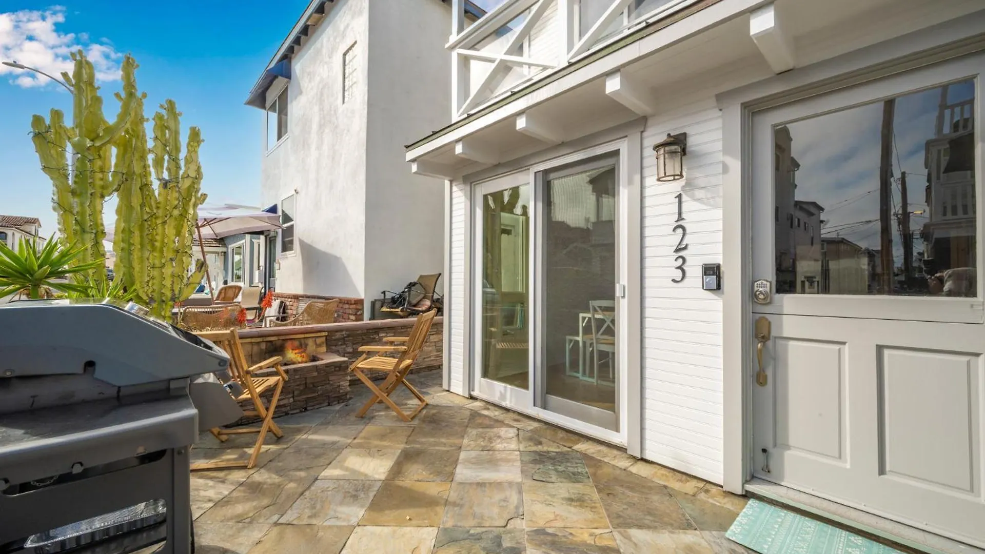 Freshly Renovated Beach House Steps To The Beach Newport Beach