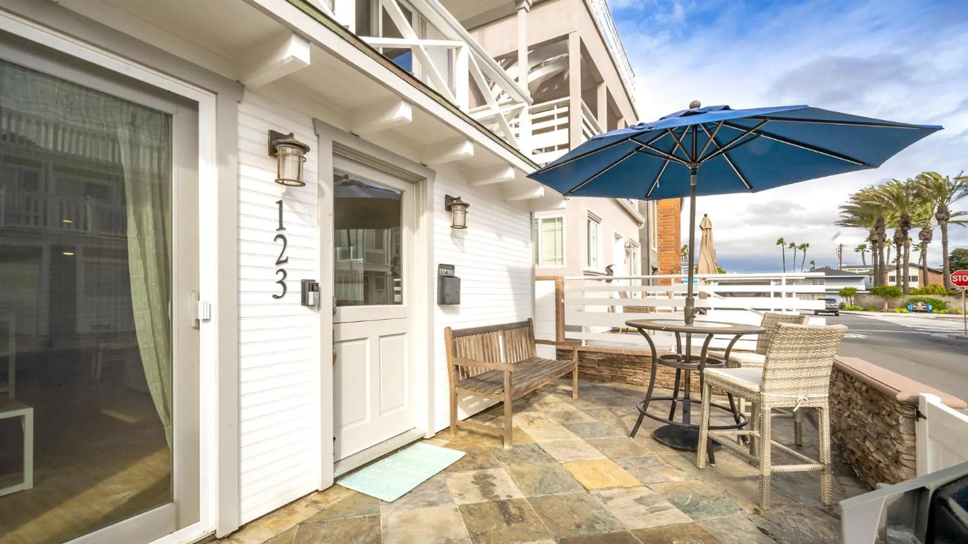 Freshly Renovated Beach House Steps To The Beach Newport Beach 0*,  United States