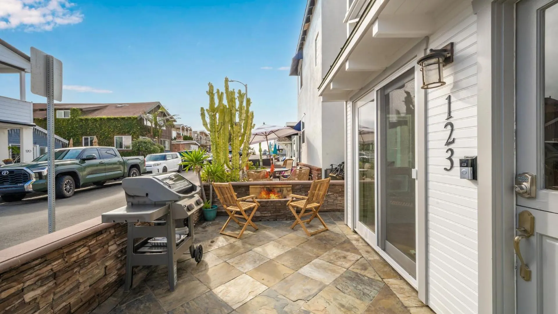 Holiday home Freshly Renovated Beach House Steps To The Beach Newport Beach United States